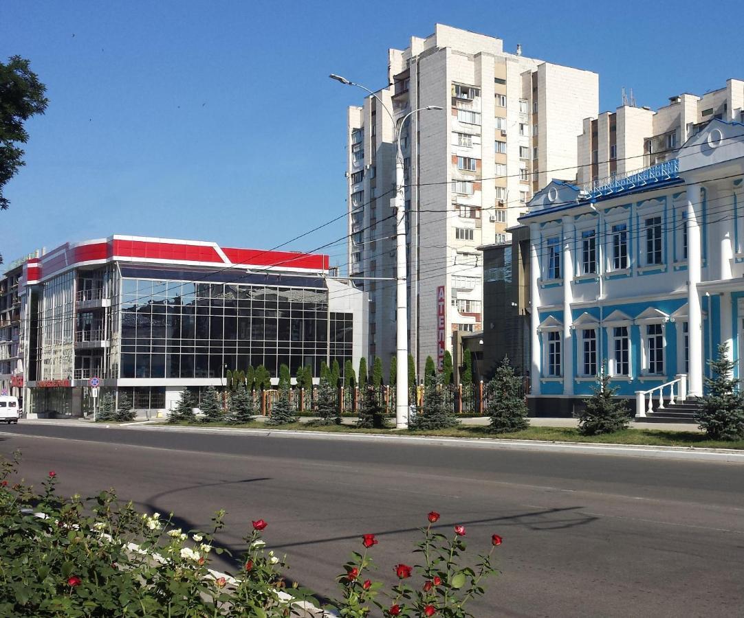Luna Tiraspol Exteriör bild